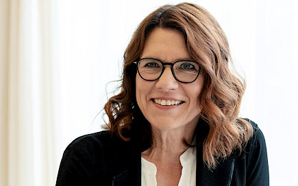 Dr méd. Doris Straus